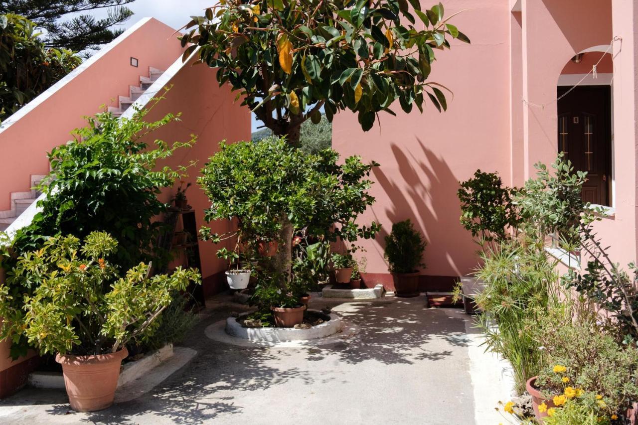 ארילס Mouzakitis Apartments 3 מראה חיצוני תמונה